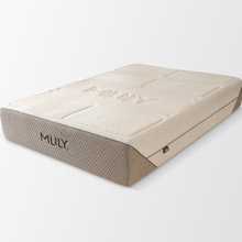 Natural 4000 mattress, cream quilted top with gray textured sides, corner view