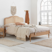 The Eloise bedstead in Oak