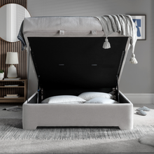 Laval Ottoman in Maskat Clay