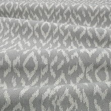 Villa Nova Folly Throw
