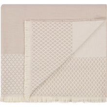 Villa Nova Lea Throw