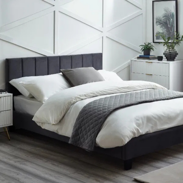 Rosalie Bedframe