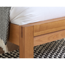 Redmond Oak Bedstead