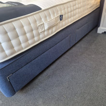 Harrison Spinks Superking 4 Drawer Divan Base & Churchill Headbaord
