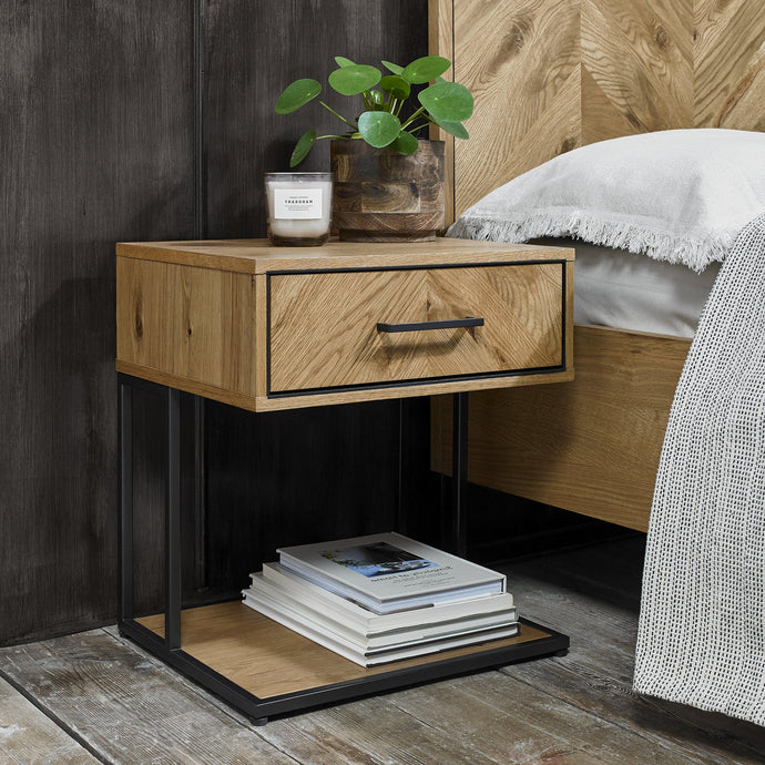 Newark 1 Drawer Nightstand