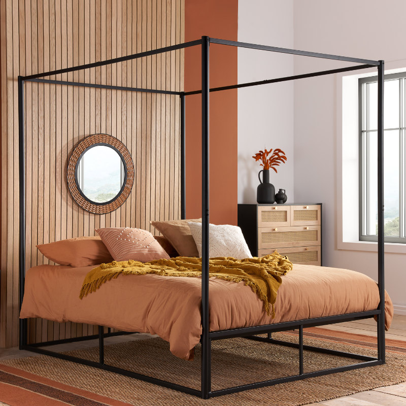 Contemporary 4 poster bed hotsell